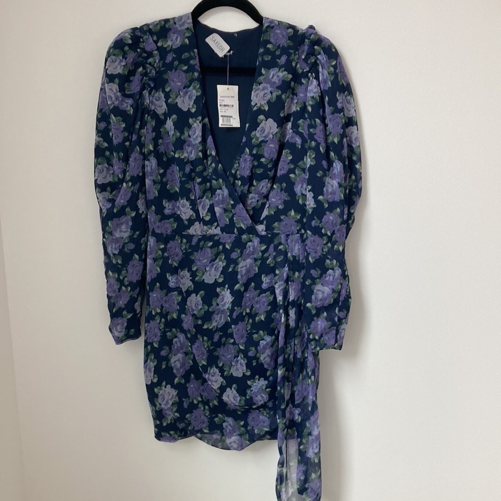 Saylor Floral Mini Dress - Picture 4 of 9
